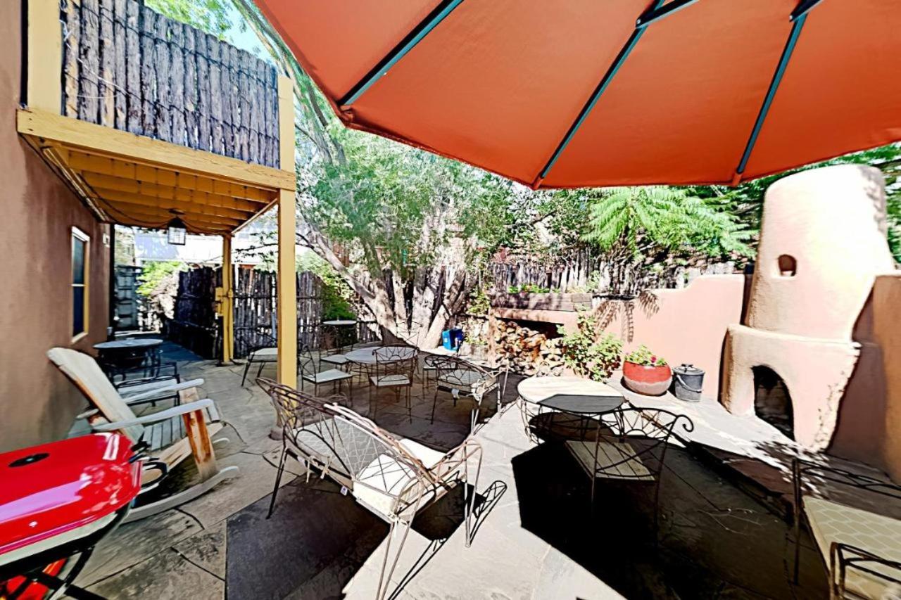 Antigua Inn (Adults Only) Санта-Фе Екстер'єр фото